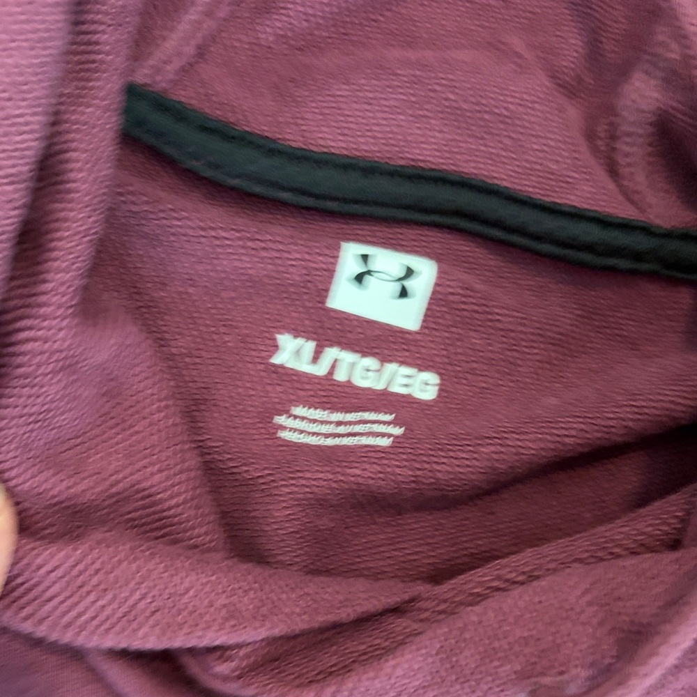 Under Armour Maroon Short-Sleeve Hoodie with Black Trim - Picture 2 of 3